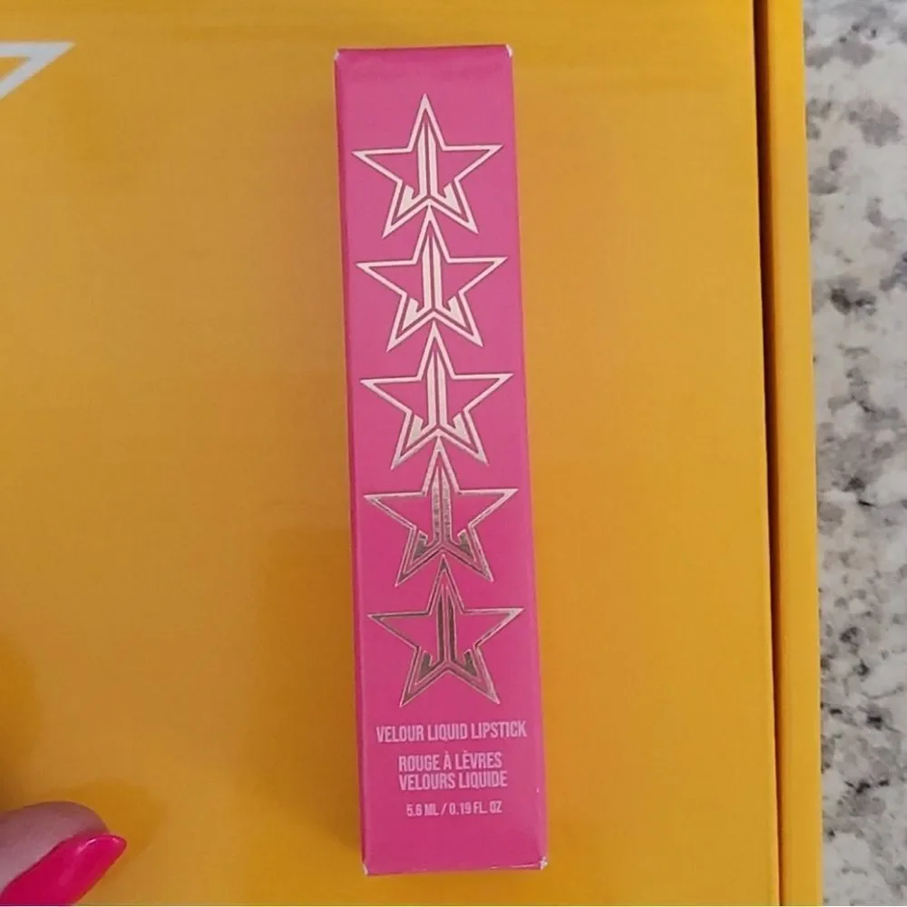 Jeffree Star Velour Liquid Lipstick Yak- NEW